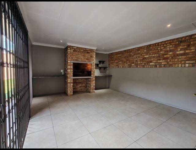 4 BEDROOM HOUSE FOR SALE IN ARCON PARK